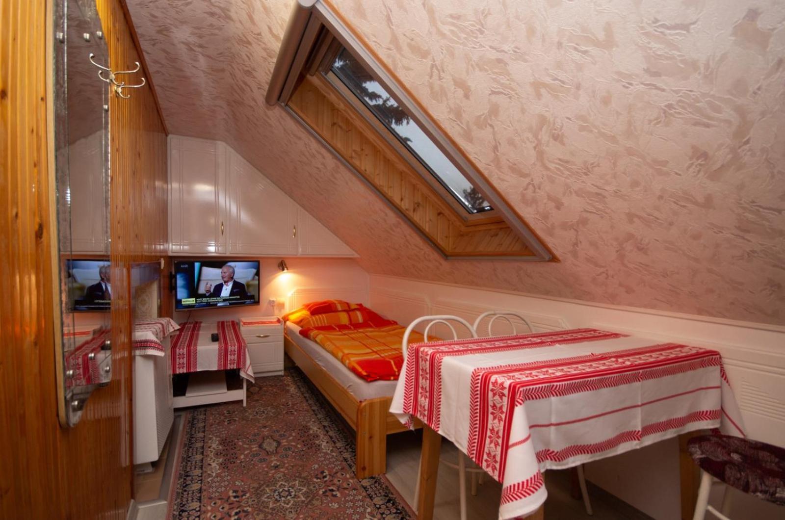 Amália Apartman Gyula Exterior foto