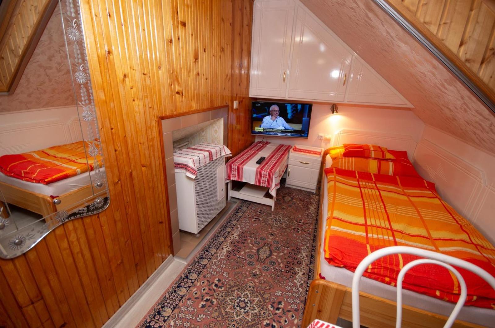 Amália Apartman Gyula Exterior foto