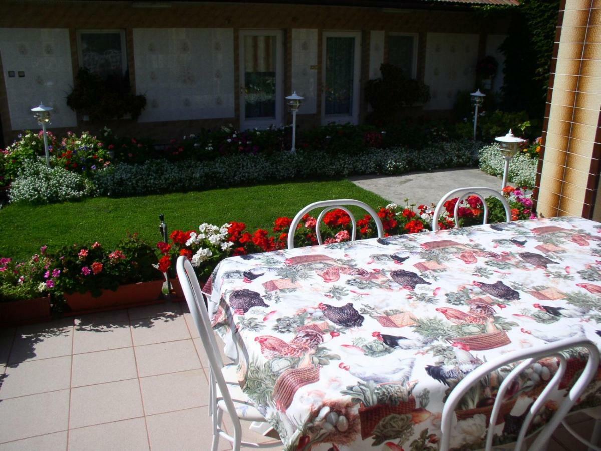 Amália Apartman Gyula Exterior foto